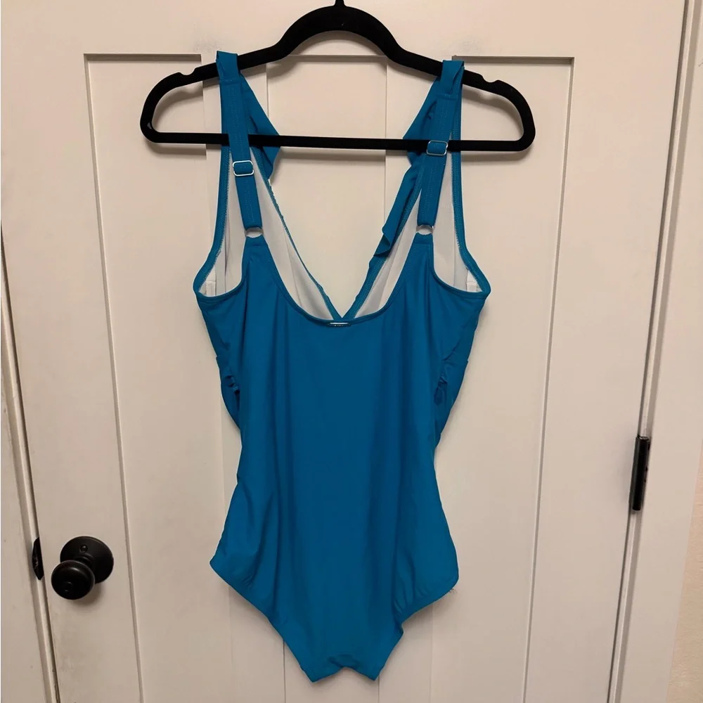 DKNY Ruffle Plunge Underwire Tummy Control One-Piece Swimsuit Teal Size 12 - Picture 4 of 7